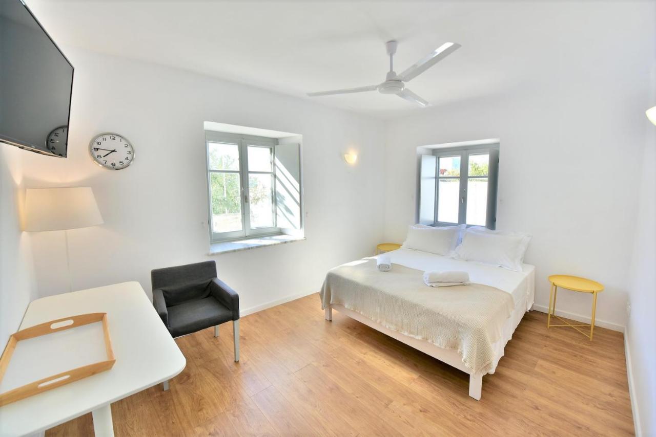 הידרה Villa Loukia מראה חיצוני תמונה